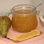 Söt päronmarmelad med vanilj – mums för såväl smörgås som dessertost!
