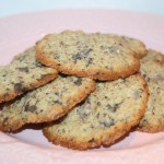 Knapriga havrekakor med choklad – lättbakade cookies!