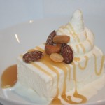 Snabb kolasås till sommarens glass!